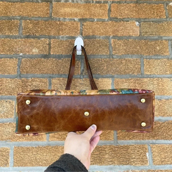 PATRICIA NASH FRESCO BOUQUET SOLARO
LEATHER TOTE - Picture 4 of 16